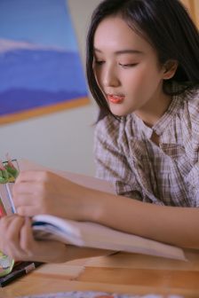 大头绿衣斗僵尸电视剧